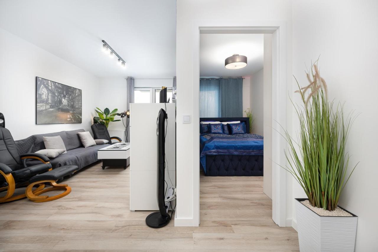 Platinium Apartment By Renters Prestige Rewal Eksteriør bilde