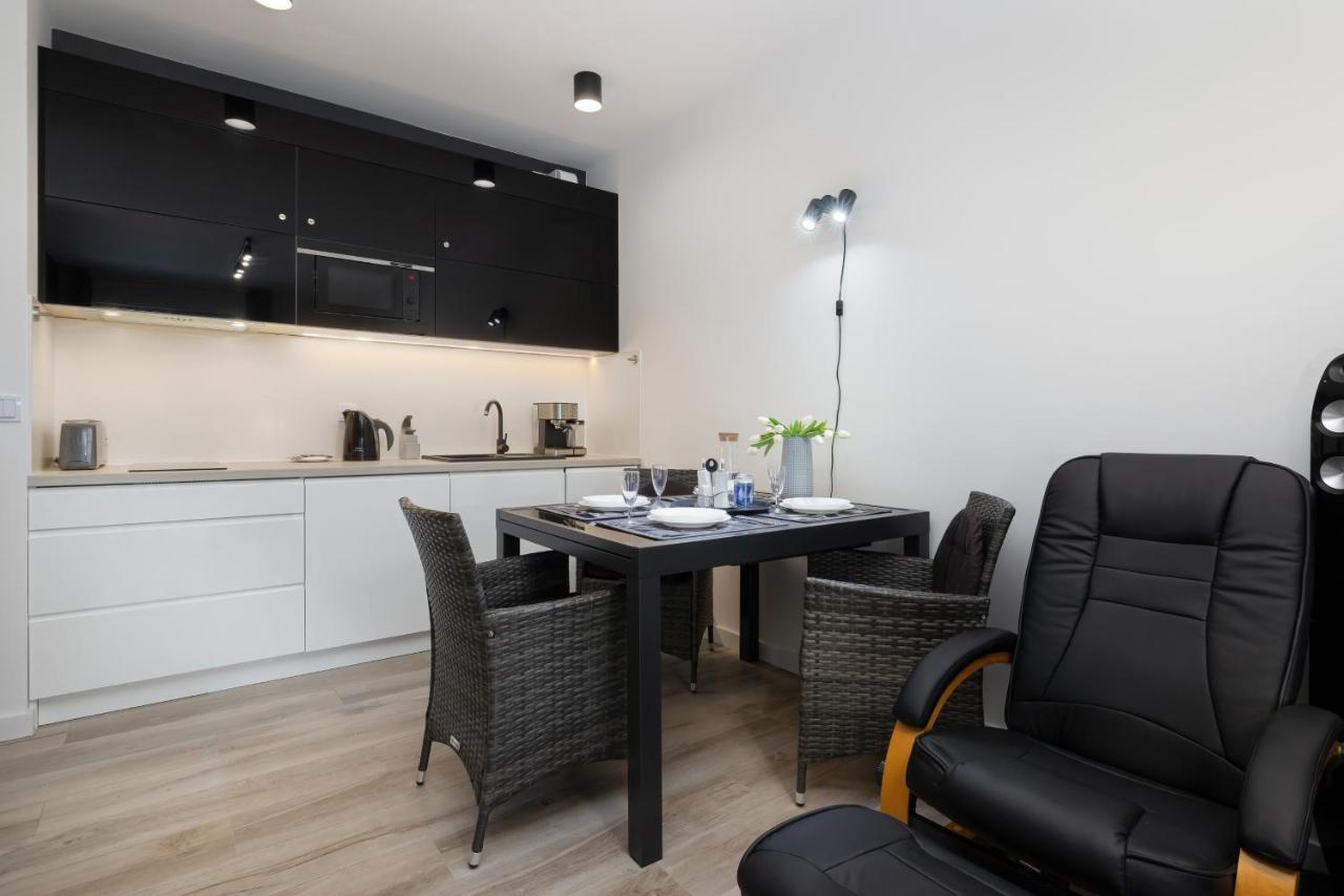 Platinium Apartment By Renters Prestige Rewal Eksteriør bilde